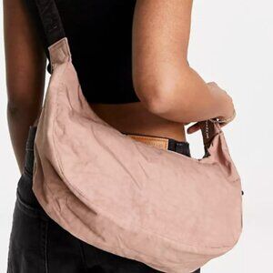 Baggu Medium Crescent Bag Taupe